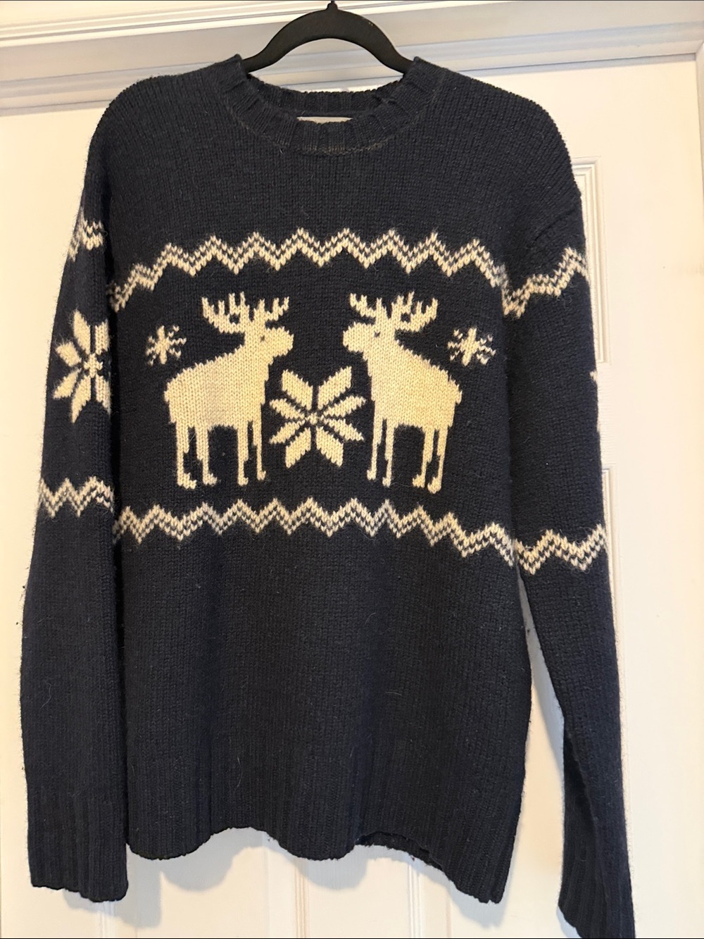 Simons wool sweater size medium